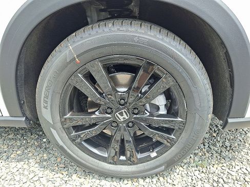 New 2026 Honda HR-V Sport image 5