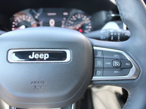 Certified 2023 Jeep Compass Limited w/ Sun and Sound Group AWD/4WD image 15