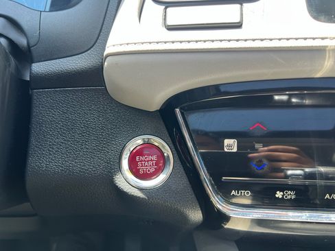 Used 2017 Honda HR-V EX-L image 21