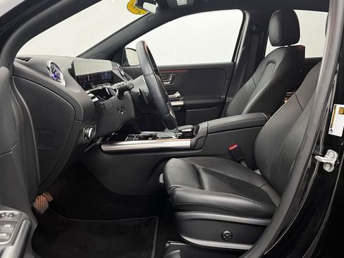 Used 2023 Mercedes-Benz GLA 250 4MATIC image 21