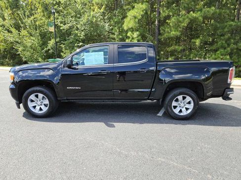 Used 2016 GMC Canyon SLE w/ SLE Convenience Package RWD image 2