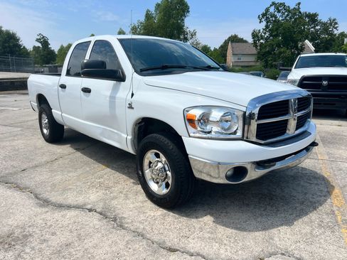 Used 2006 Dodge Ram 2500 Truck SLT w/ Quad Cab Big Horn Value Group image 7