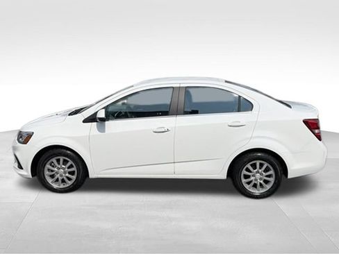 Used 2020 Chevrolet Sonic LT w/ Convenience Package FWD image 6