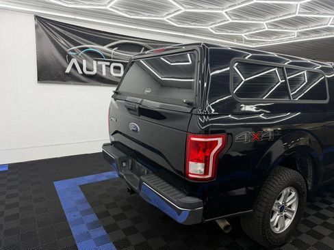 Used 2017 Ford F150 XLT AWD/4WD image 2