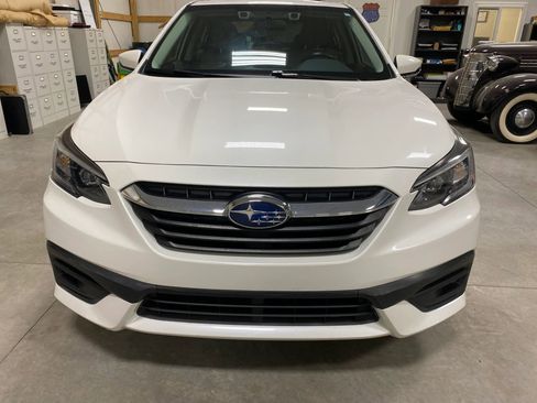 Used 2022 Subaru Legacy Premium image 2
