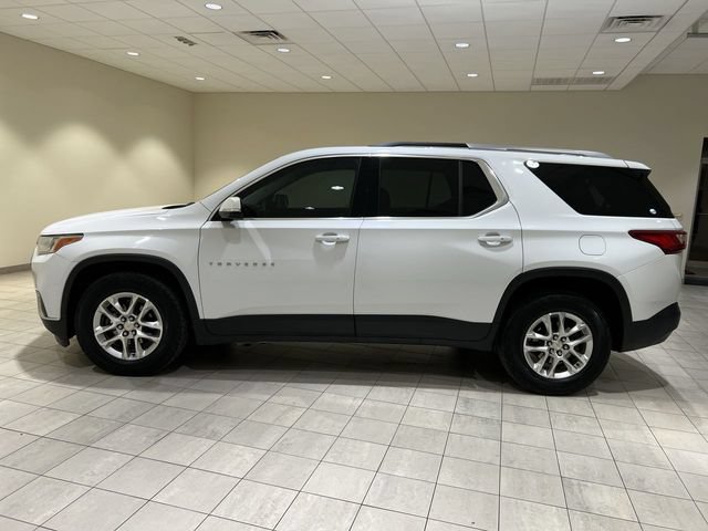 Used 2018 Chevrolet Traverse LT FWD image 2