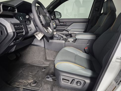 New 2026 Toyota 4Runner Trailhunter image 22