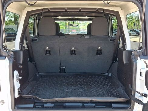 Used 2021 Jeep Wrangler Unlimited Sport AWD/4WD image 30