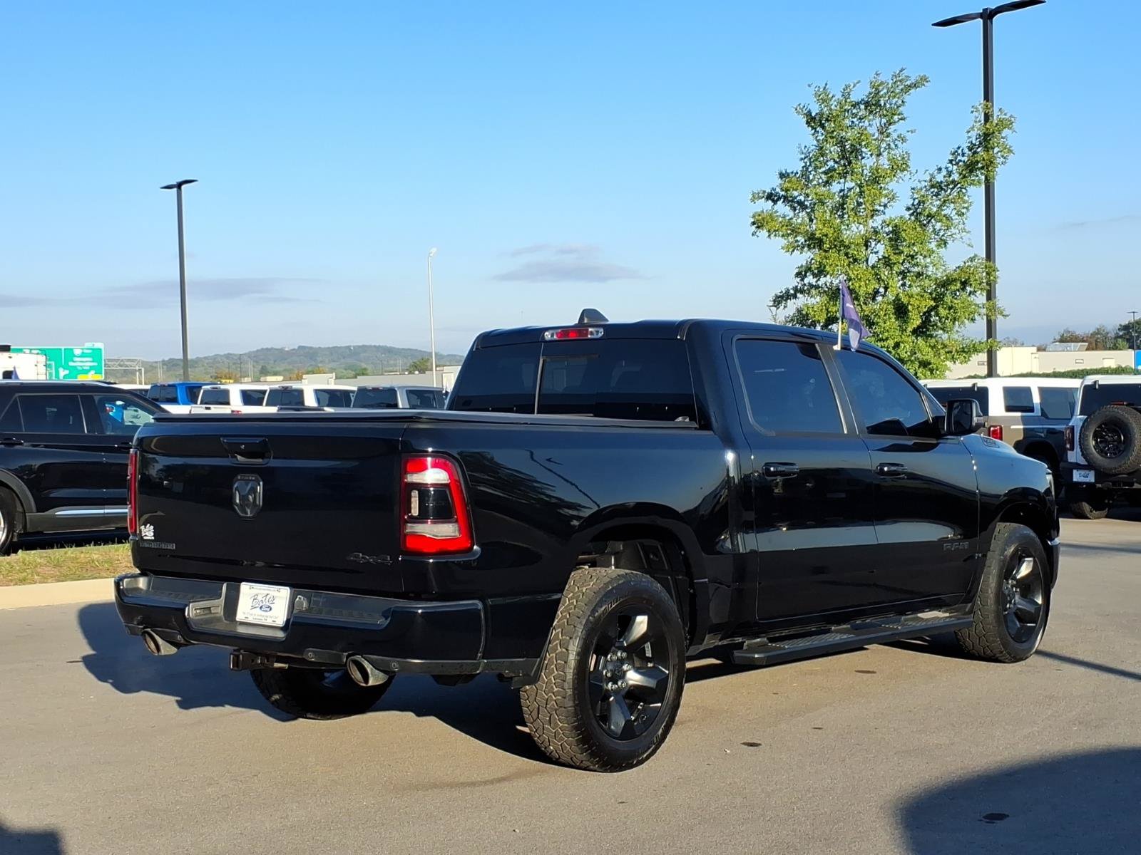 Used 2019 RAM 1500 Big Horn AWD/4WD image 3
