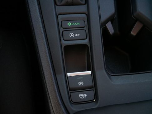 Certified 2025 Honda Accord LX image 25