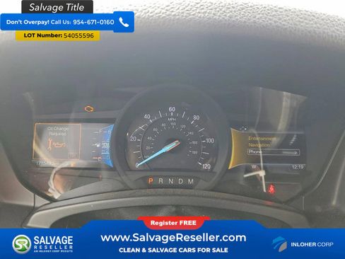 Used 2017 Ford Expedition EL XLT w/ Equipment Group 202A AWD/4WD image 12