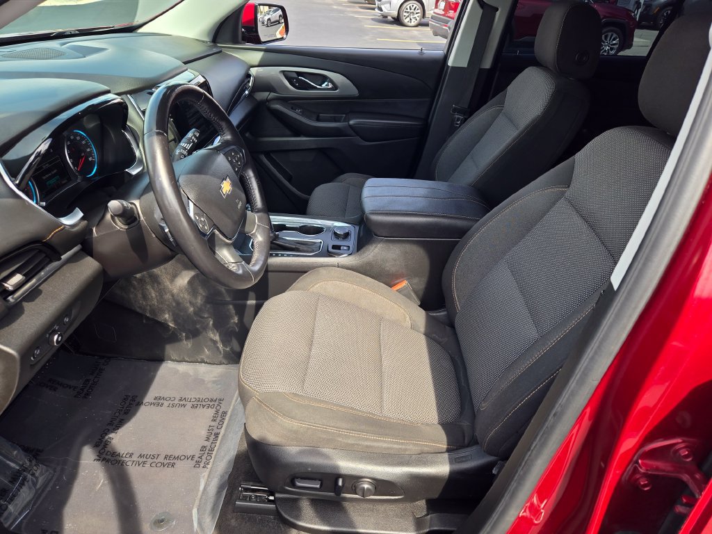 Used 2018 Chevrolet Traverse LT AWD/4WD image 32