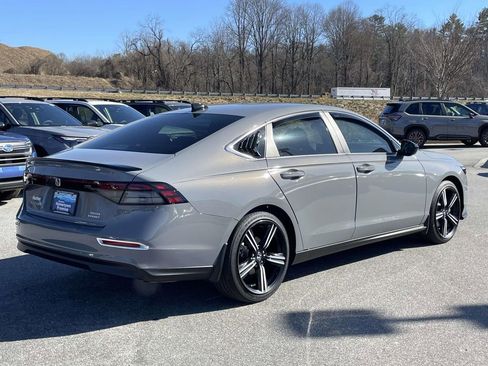 Used 2023 Honda Accord Sport image 27