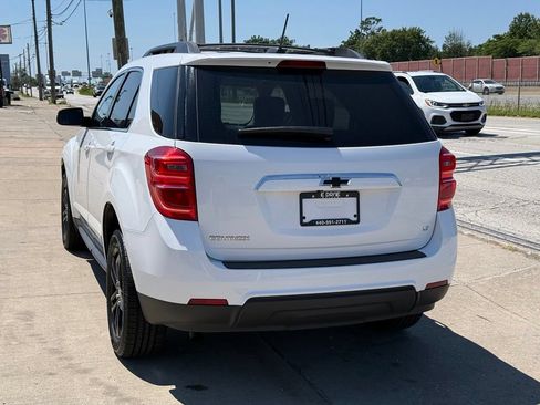 Used 2017 Chevrolet Equinox LT w/ Sport Edition FWD image 9