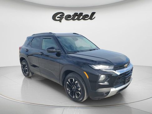 Used 2023 Chevrolet TrailBlazer LT FWD image 3