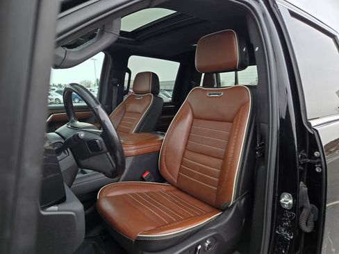 Used 2024 GMC Sierra 2500 Denali Ultimate w/ Max Trailering Package image 11