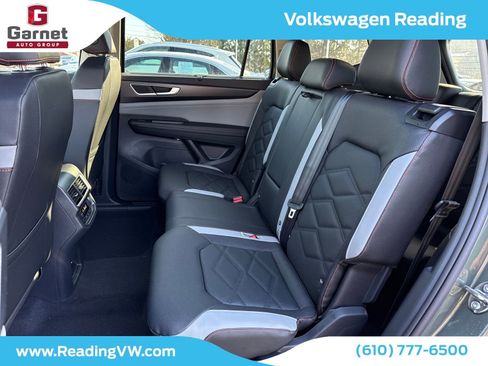 New 2026 Volkswagen Atlas Peak Edition image 13
