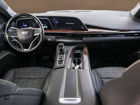 Used 2022 Cadillac Escalade Sport Platinum AWD/4WD image 29