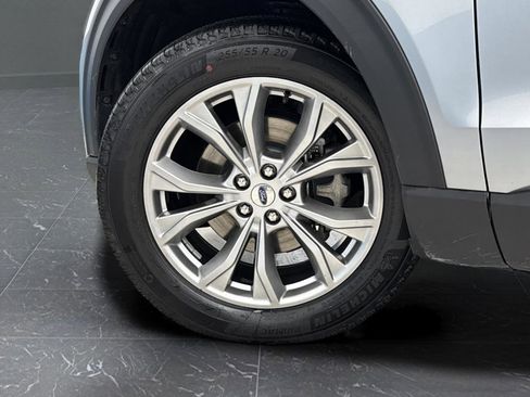 Used 2023 Ford Explorer Limited image 41