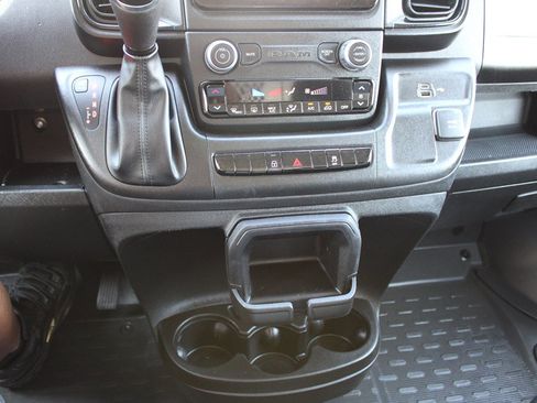 Used 2025 RAM ProMaster 3500 w/ Convenience Group FWD image 36