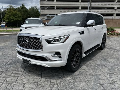 Certified 2022 INFINITI QX80 Sensory w/ All-Season Package RWD image 3