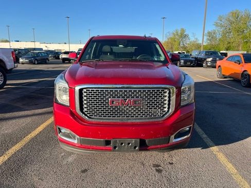 Used 2015 GMC Yukon Denali w/ Touring Package AWD/4WD image 6