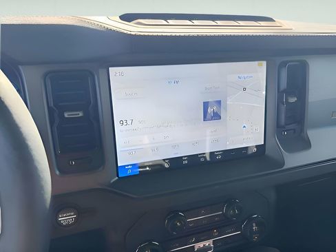 New 2025 Ford Bronco Badlands image 25