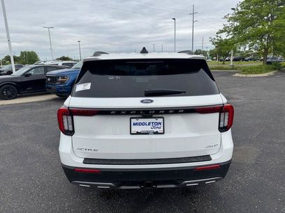 New 2026 Ford Explorer Active w/ Active Comfort Package