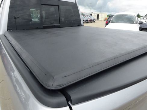 Certified 2025 RAM 1500 Big Horn AWD/4WD image 11