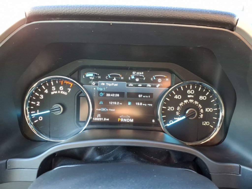 Used 2020 Ford F150 Lariat w/ Equipment Group 502A Luxury AWD/4WD image 24