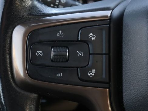 Used 2020 Chevrolet Silverado 1500 High Country w/ Technology Package image 37