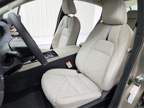 New 2026 Nissan Sentra SL w/ Floor Mat Package image 19