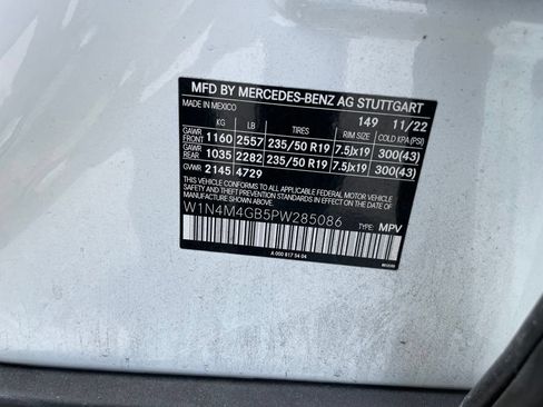 Used 2023 Mercedes-Benz GLB 250 image 14