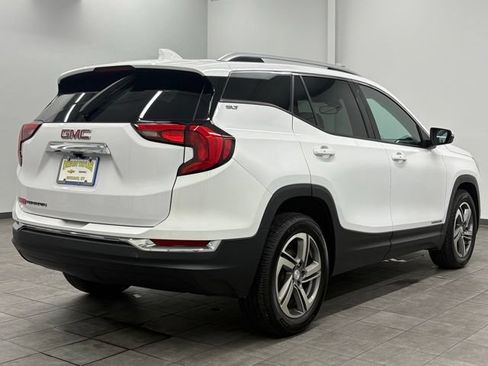 Used 2021 GMC Terrain SLT w/ Infotainment Package II FWD image 2