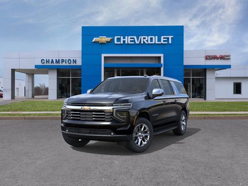 New 2026 Chevrolet Suburban Premier image 8