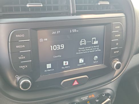 Used 2021 Kia Soul GT-Line FWD image 25