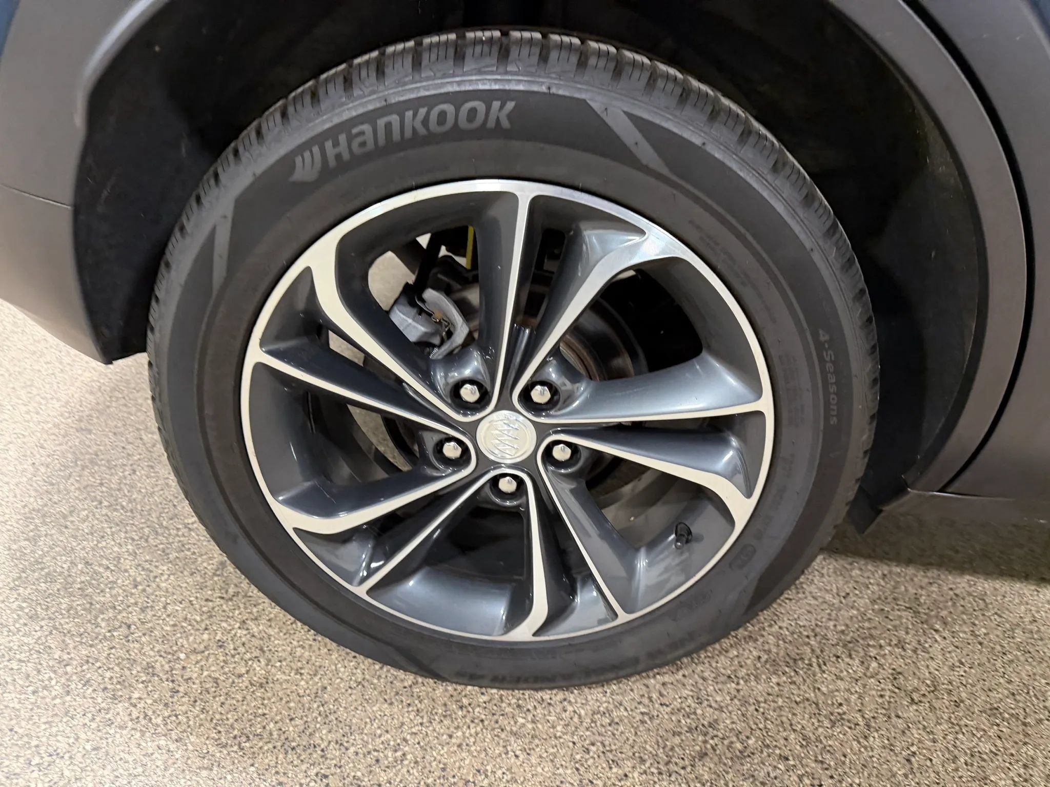 Used 2021 Buick Encore GX Essence AWD/4WD image 60