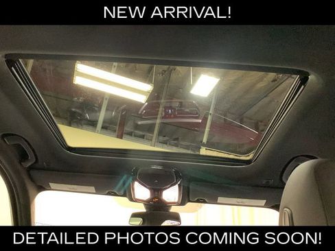 Used 2021 BMW 330i xDrive Sedan w/ Premium Package AWD/4WD image 22