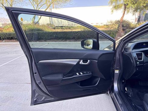 Used 2015 Honda Civic EX image 18