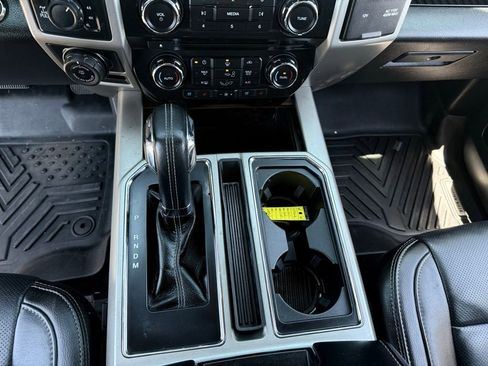 Used 2017 Ford F150 Lariat AWD/4WD image 23
