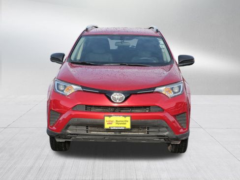 Used 2016 Toyota RAV4 LE image 2