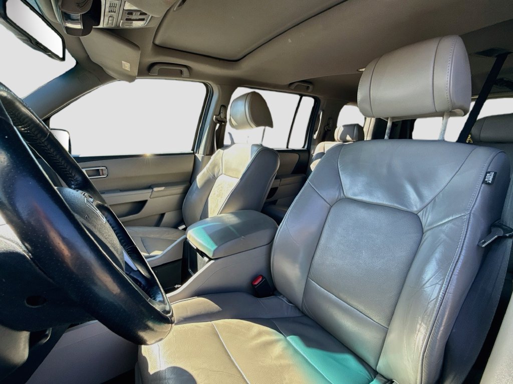 Used 2011 Honda Pilot EX-L image 12