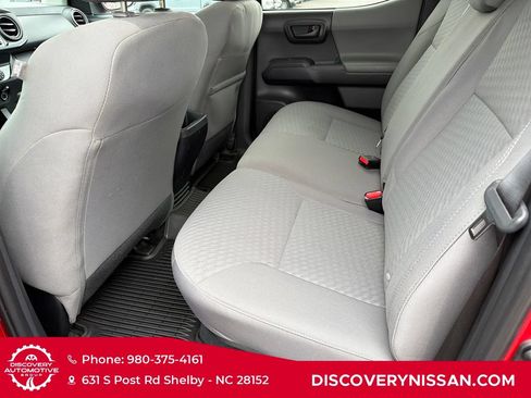 Used 2020 Toyota Tacoma SR AWD/4WD image 27