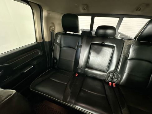 Used 2019 RAM 3500 Laramie AWD/4WD image 12