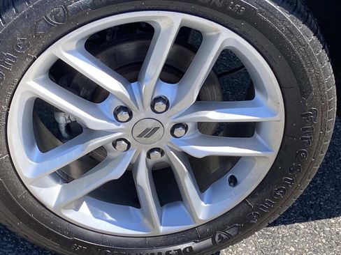 Used 2021 Dodge Durango GT AWD/4WD image 25