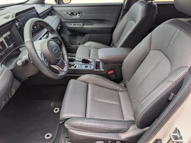 Used 2026 Subaru Outback Touring AWD/4WD image 8