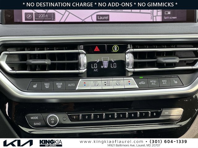 Used 2024 BMW X4 xDrive30i w/ Parking Assistance Package AWD/4WD image 5
