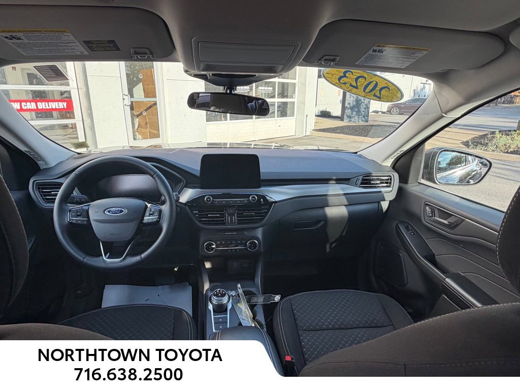 Used 2023 Ford Escape Active w/ Cold Weather Package FWD image 25