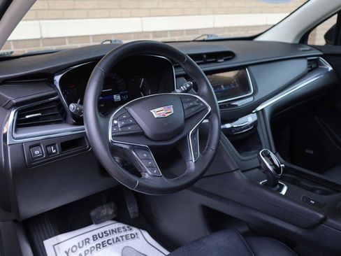 Used 2019 Cadillac XT5 Luxury FWD image 13