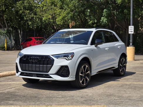 New 2025 Audi Q3 2.0T Premium Plus image 4